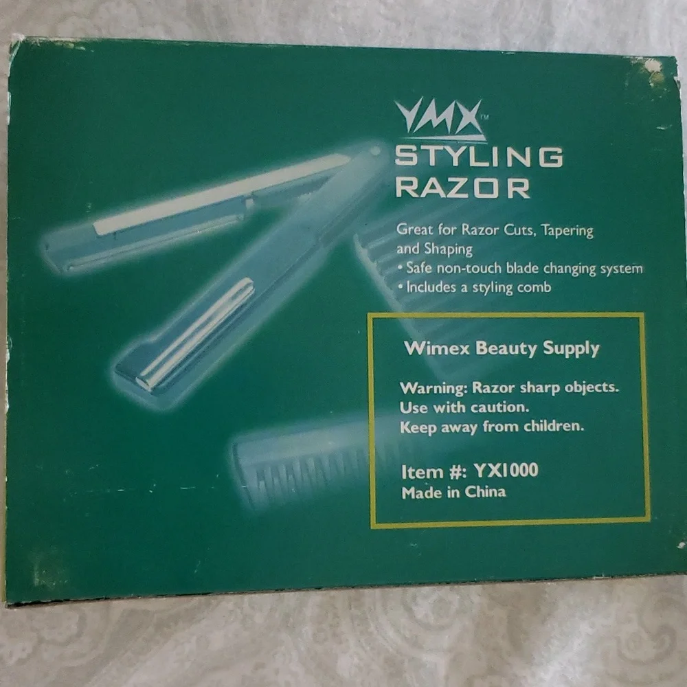 Styling Razor - Picture 2 of 3